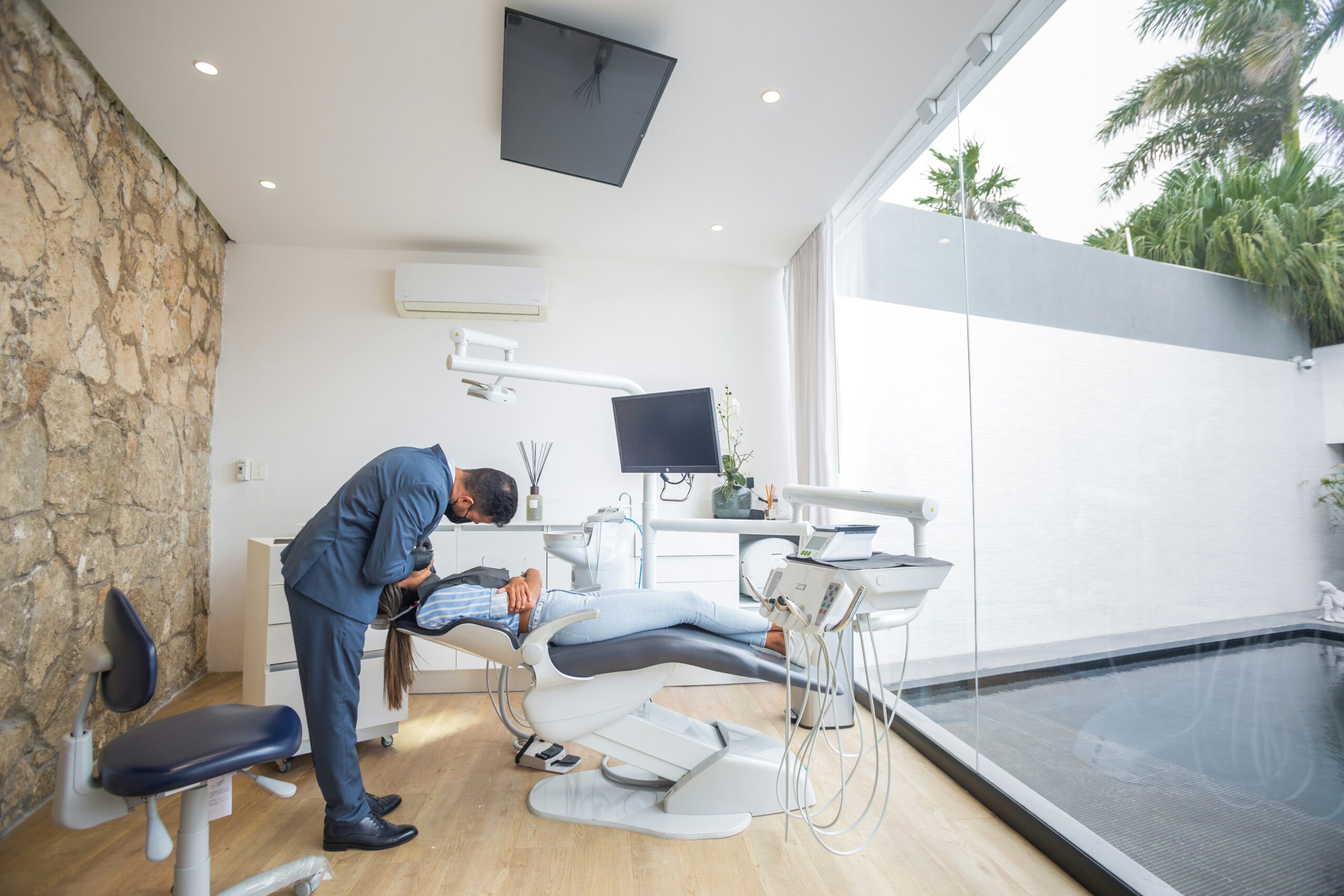 Christopher Sprout, DDS — dentist and community service volunteer in Denver, Colorado